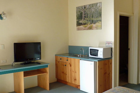 Coonawarra Place Motor Inn - Accommodation in Surfers Paradise 16