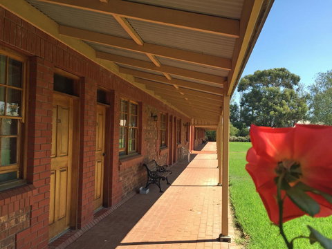 Coonawarra Place Motor Inn - Accommodation in Surfers Paradise 33