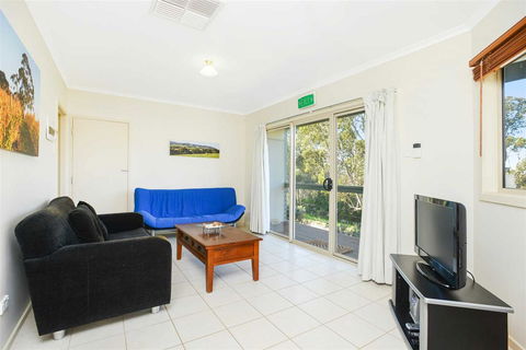 Shiraz Cottage - Accommodation in Surfers Paradise 4