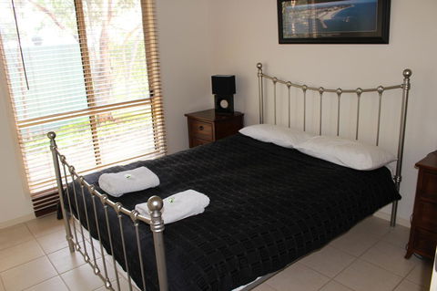 Shiraz Cottage - Accommodation in Surfers Paradise 3