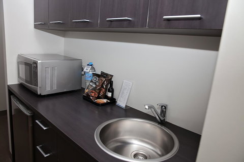 Mawson Lakes Hotel - Accommodation in Surfers Paradise 32