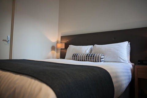 Mawson Lakes Hotel - Accommodation in Surfers Paradise 2