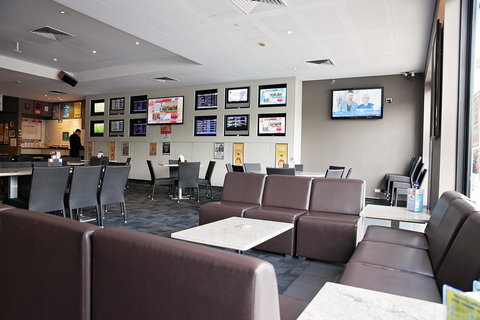 Mawson Lakes Hotel - Accommodation in Surfers Paradise 19