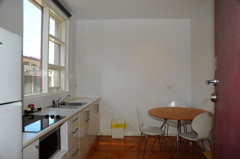 Glenelg Holiday Apartments-Ellis - Accommodation in Surfers Paradise 4