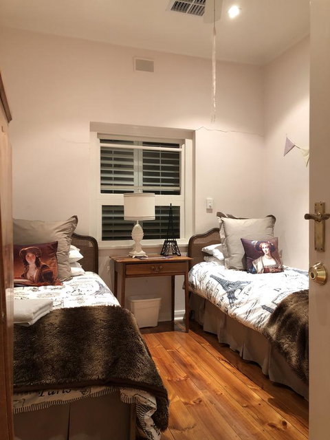 The Winemakers - Accommodation in Surfers Paradise 9