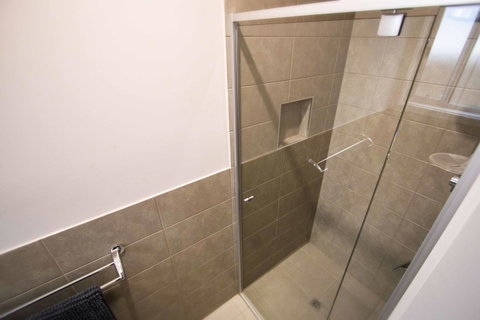 Serene Shores - Accommodation in Surfers Paradise 9