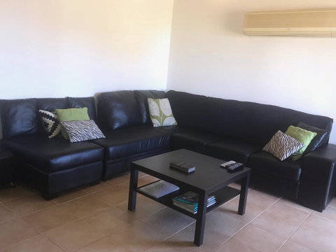 Island Break - Accommodation in Surfers Paradise 5