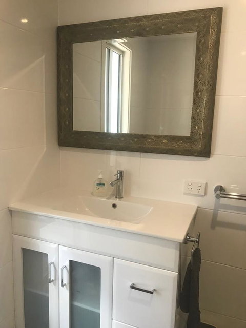 Island Break - Accommodation in Surfers Paradise 12