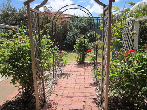 Island Break - Accommodation in Surfers Paradise 16