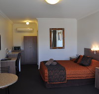 Augusta Courtyard Motel - Accommodation in Surfers Paradise