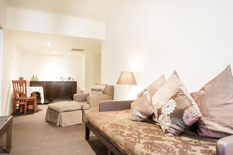 Hotel Richmond On Rundle Mall - Accommodation in Surfers Paradise 29