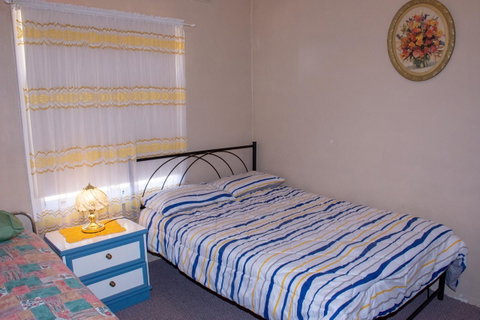 Kimba Units - Accommodation in Surfers Paradise 14