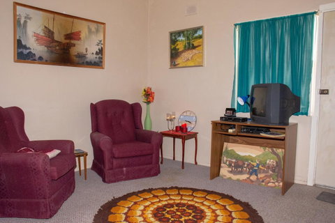 Kimba Units - Accommodation in Surfers Paradise 9
