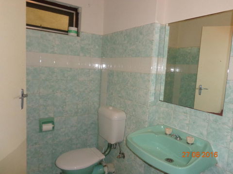 Adelaide Backpackers And Travellers Inn - Accommodation in Surfers Paradise 39