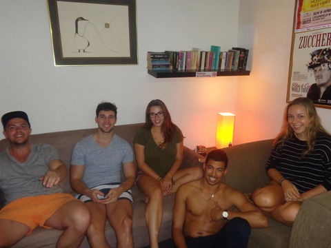Adelaide Backpackers And Travellers Inn - Accommodation in Surfers Paradise 13