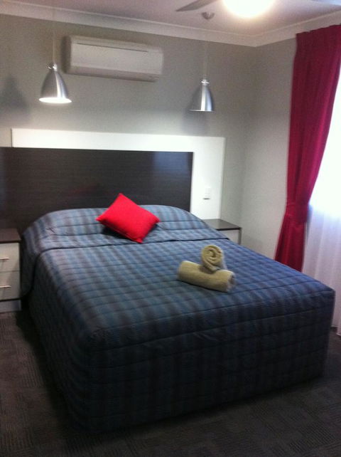 Cattlemans Country Motor Inn & Serviced Apartments - Accommodation in Surfers Paradise 22