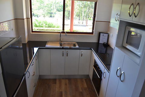 Cattlemans Country Motor Inn & Serviced Apartments - Accommodation in Surfers Paradise 40