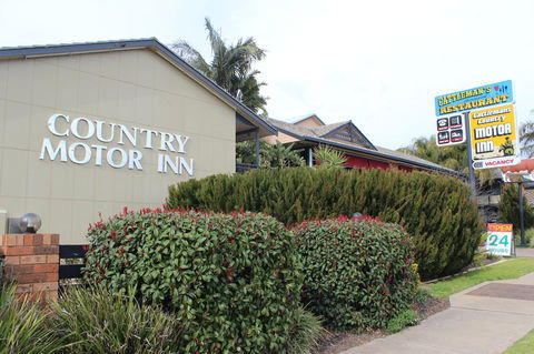 Cattlemans Country Motor Inn & Serviced Apartments - Accommodation in Surfers Paradise 10