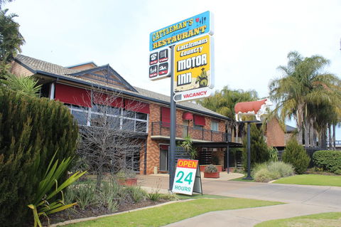 Cattlemans Country Motor Inn & Serviced Apartments - Accommodation in Surfers Paradise 2