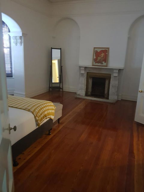 Hammond Apartments - Accommodation in Surfers Paradise 1