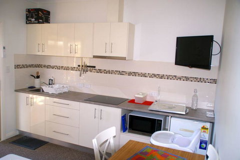 The Hakeas - Accommodation in Surfers Paradise 1