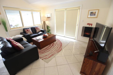 One Tree Bed And Breakfast - Accommodation in Surfers Paradise 11