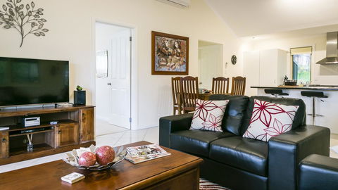 One Tree Bed And Breakfast - Accommodation in Surfers Paradise 6