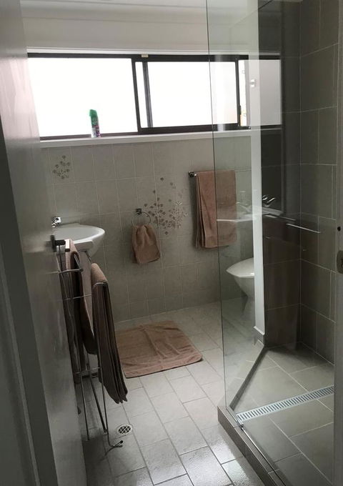 Arena Blanca Holiday Home - Accommodation in Surfers Paradise 4