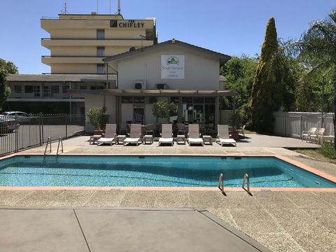 HotelMOTEL Adelaide - Accommodation in Surfers Paradise 0