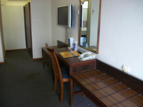 HotelMOTEL Adelaide - Accommodation in Surfers Paradise 9