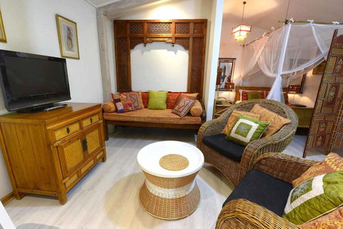 The Lotus Eater - Accommodation in Surfers Paradise 25