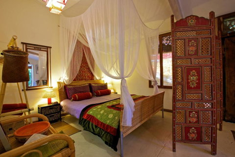 The Lotus Eater - Accommodation in Surfers Paradise 6