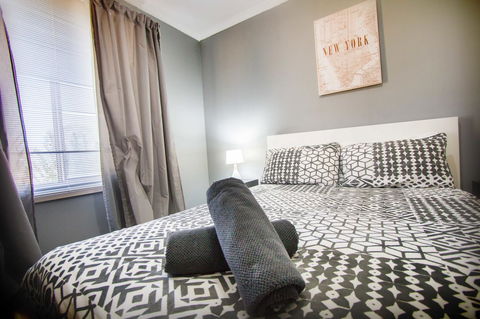 Waterfront On Jefferson, At Wellington Marina, SA - Accommodation in Surfers Paradise 15