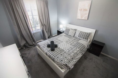 Waterfront On Jefferson, At Wellington Marina, SA - Accommodation in Surfers Paradise 14