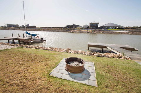 Waterfront On Jefferson, At Wellington Marina, SA - Accommodation in Surfers Paradise 2
