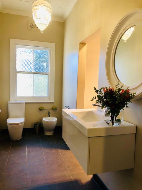 Belmore Cottage - Accommodation in Surfers Paradise 13