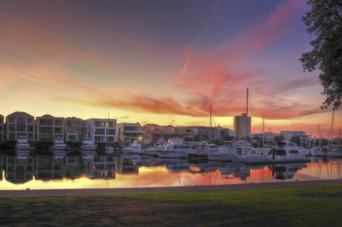 Haven Marina Motel - Accommodation in Surfers Paradise 0