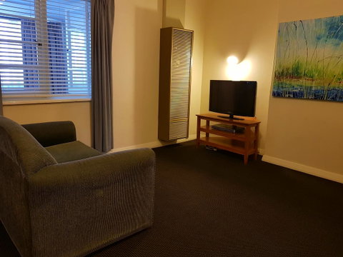 Greenways Apartments - Accommodation in Surfers Paradise 18