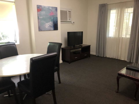 Greenways Apartments - Accommodation in Surfers Paradise 17