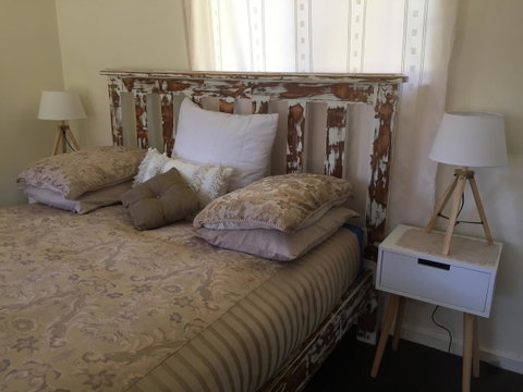 A Peaceful Cabin In The Country - Accommodation in Surfers Paradise 3