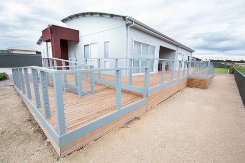 Wellington Lake Retreat - Accommodation in Surfers Paradise 20