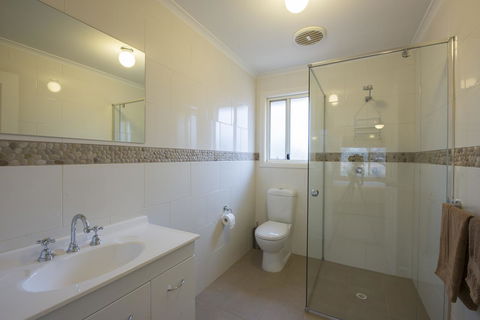 Flinders Bush Retreats - Accommodation in Surfers Paradise 19