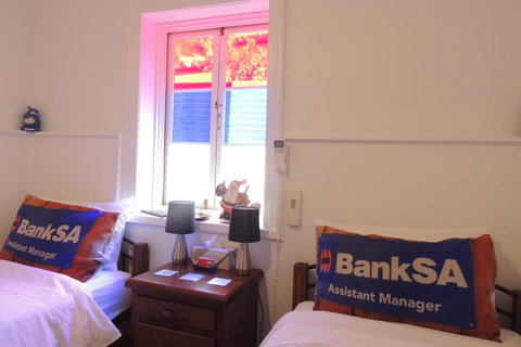 Wozza's B&B - Accommodation in Surfers Paradise 8