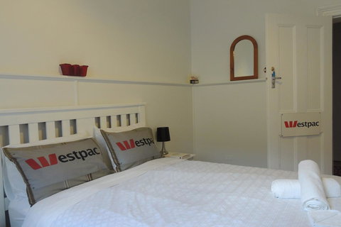 Wozza's B&B - Accommodation in Surfers Paradise 36