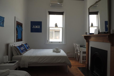 Wozza's B&B - Accommodation in Surfers Paradise 32