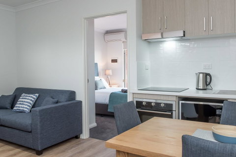 Jurien Bay Motel Apartments - Accommodation in Surfers Paradise 13