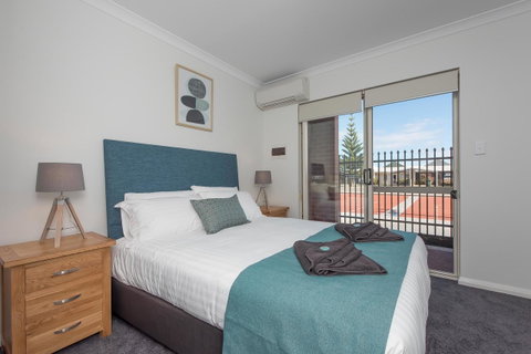 Jurien Bay Motel Apartments - Accommodation in Surfers Paradise 3