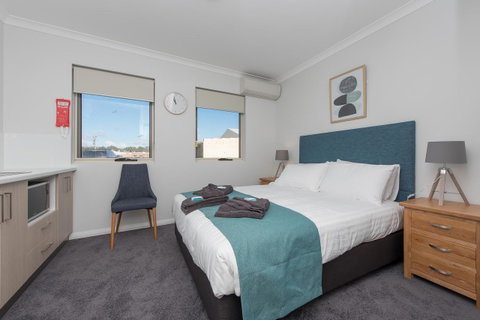 Jurien Bay Motel Apartments - Accommodation in Surfers Paradise 23