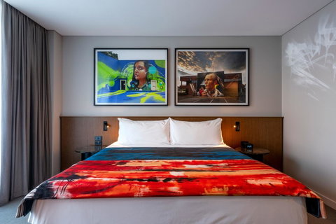 The Adnate Perth - Art Series - Accommodation in Surfers Paradise 15
