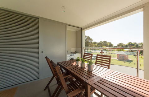 Yaran Suites - Accommodation in Surfers Paradise 36